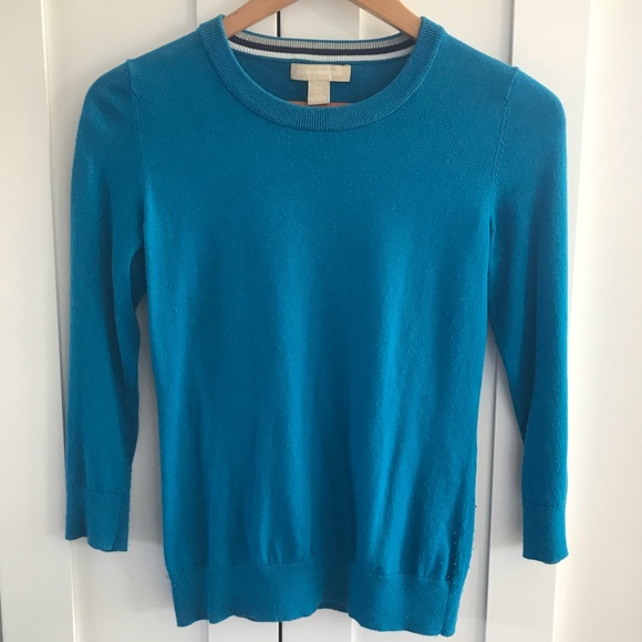 Banana Republic Sweaters - Blue Banana Republic Sweater w 3/4 length sleeves